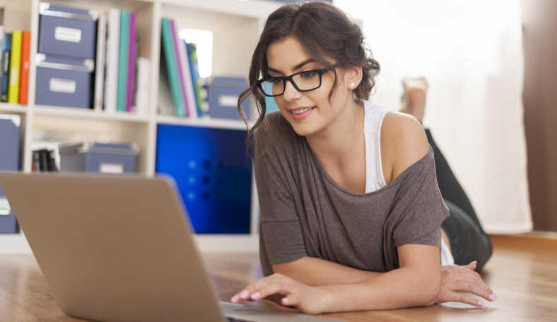 浙江华乐电子有限公司轮播图1